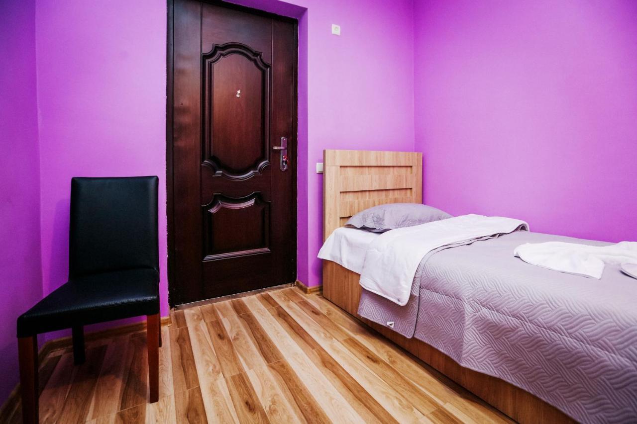 Bebo Babu Guest House Kutaisi Eksteriør billede