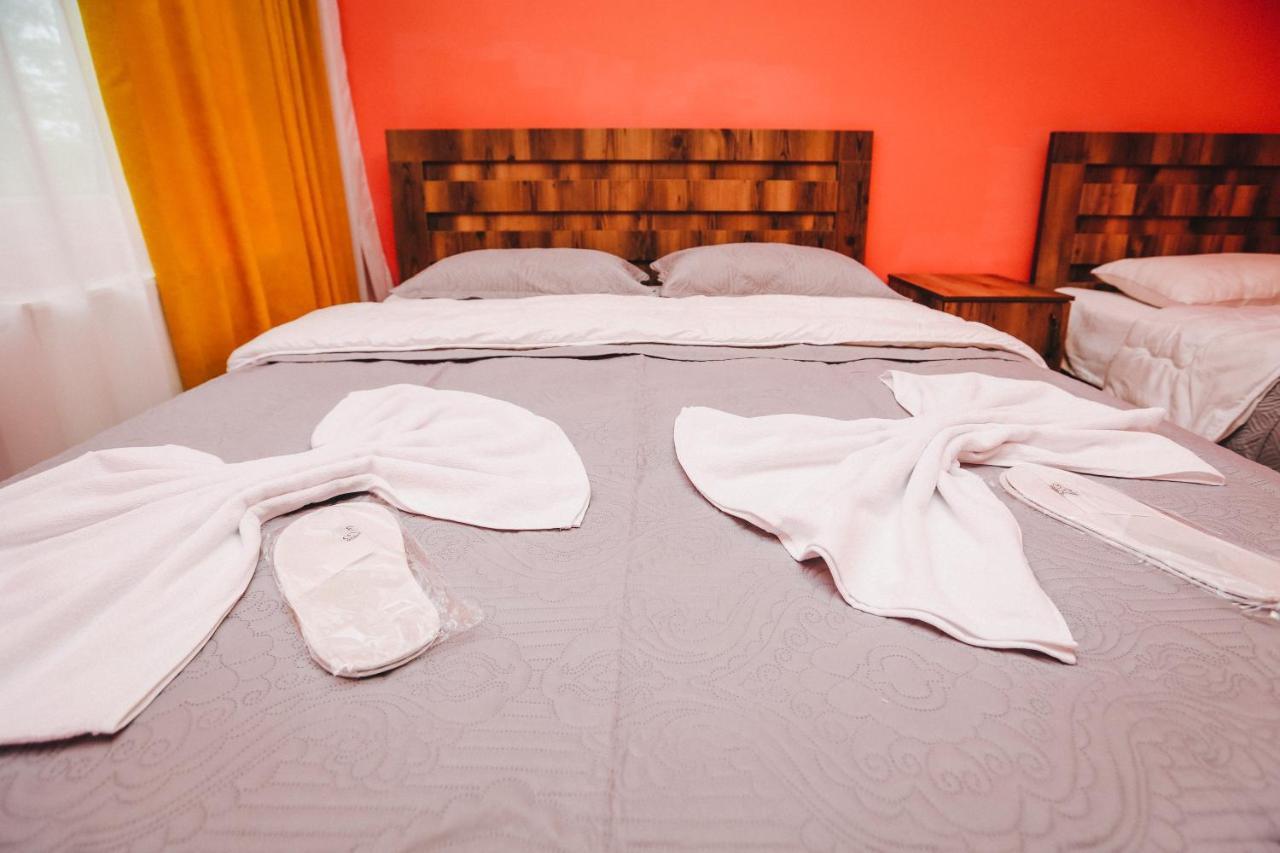 Bebo Babu Guest House Kutaisi Eksteriør billede